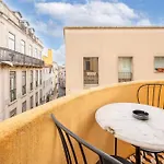 Full Building In Bairro Alto By Porta85 شقة *