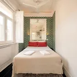 Full Building In Bairro Alto By Porta85 Apartamento *