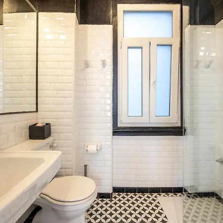 Apartament Full Building In Bairro Alto By Porta85