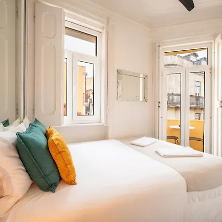 Full Building In Bairro Alto By Porta85 Apartament *