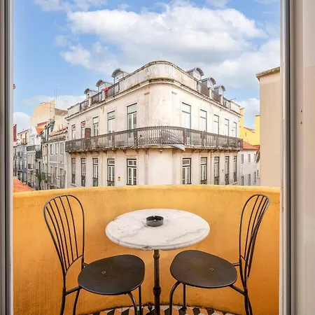 شقة Full Building In Bairro Alto By Porta85 *